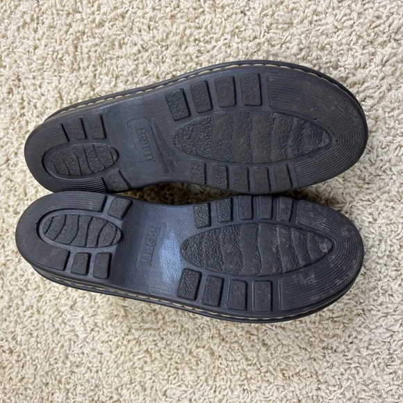 Born Womens Olive Green Leather Slip On Comfort Loafers Shoes Size 7 38 M - Picture 5 of 7